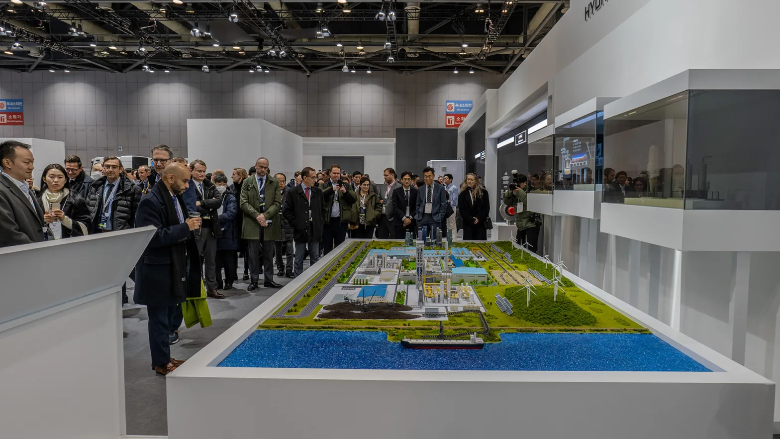 hyundai exhibition sangwha